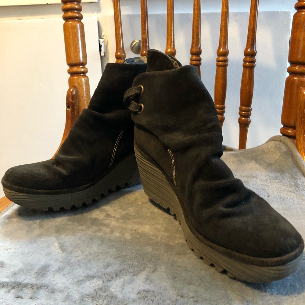 Fly London Black Sludge Suede Wedge Ankle Boots